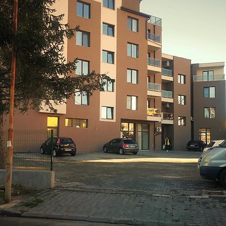 Kalina Apartment Kazanlŭk Exteriör bild