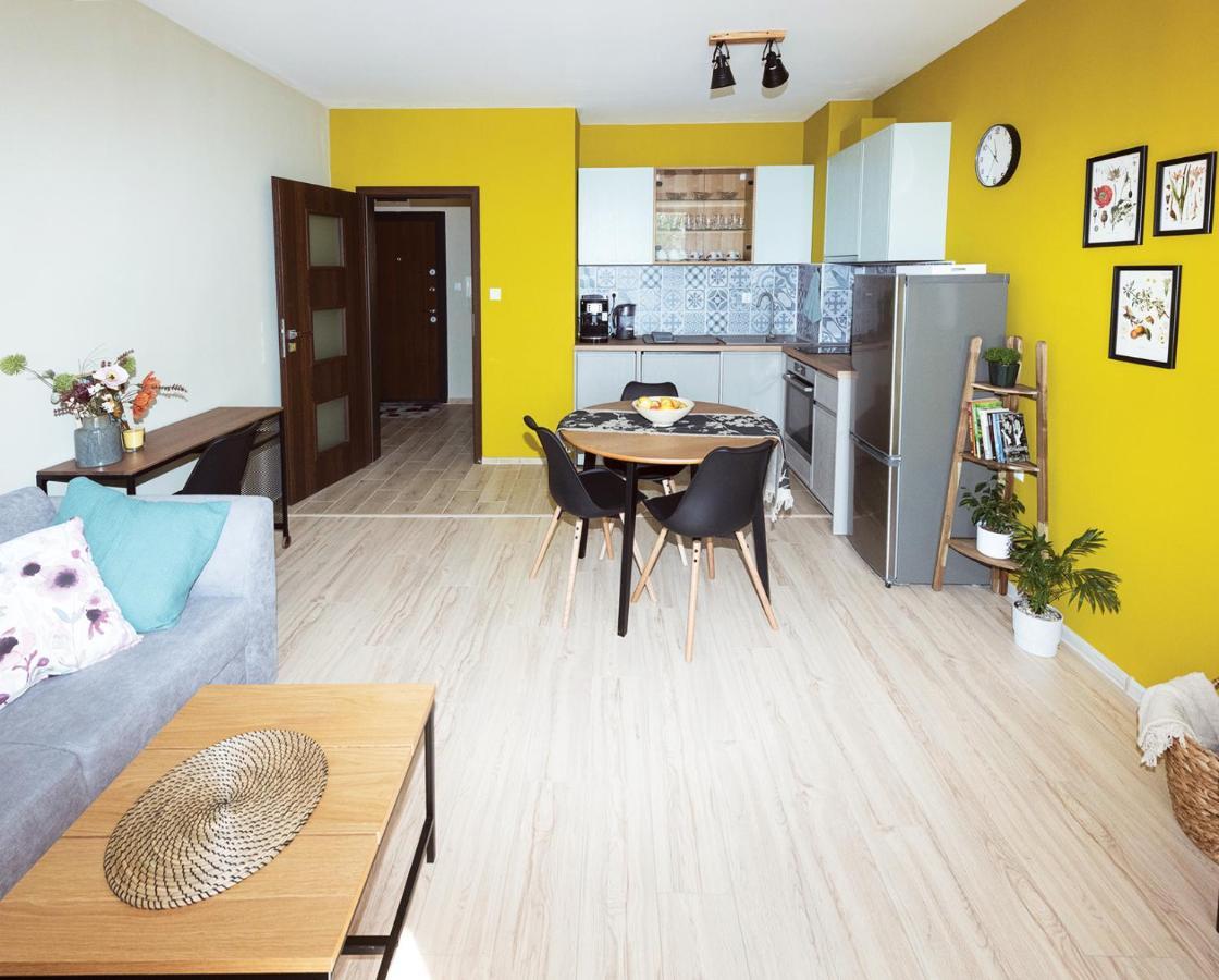 Kalina Apartment Kazanlŭk Exteriör bild