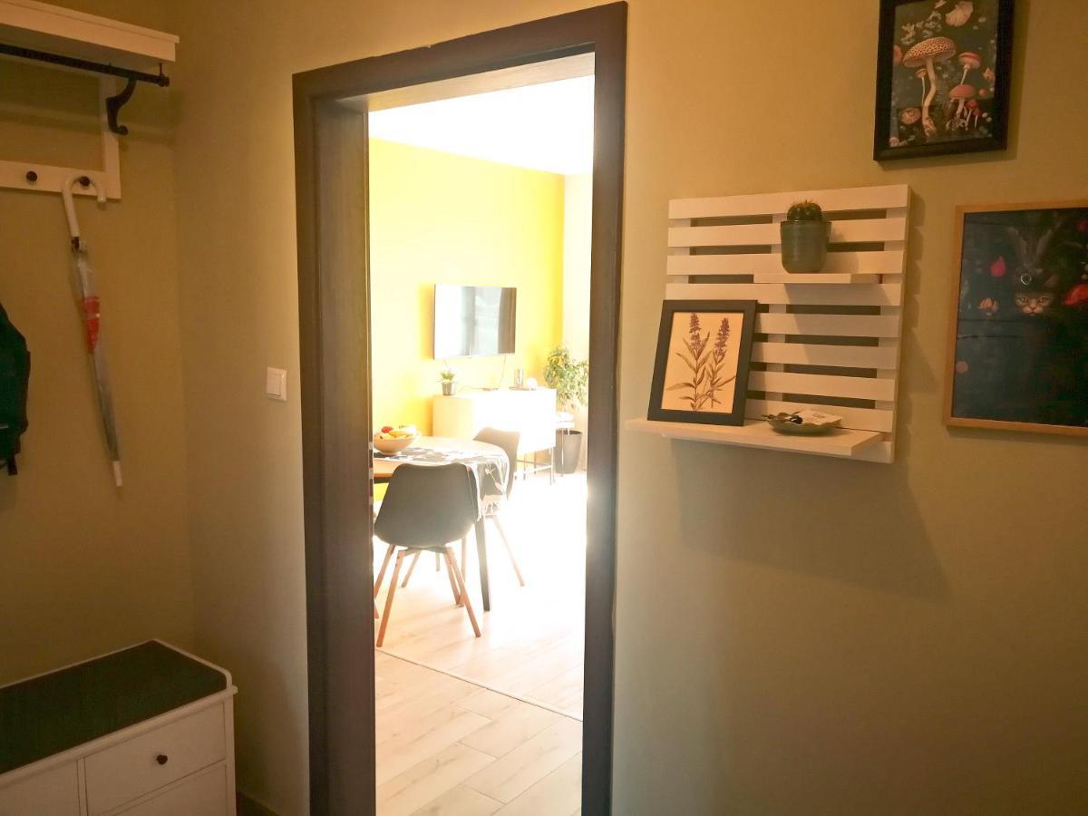 Kalina Apartment Kazanlŭk Exteriör bild